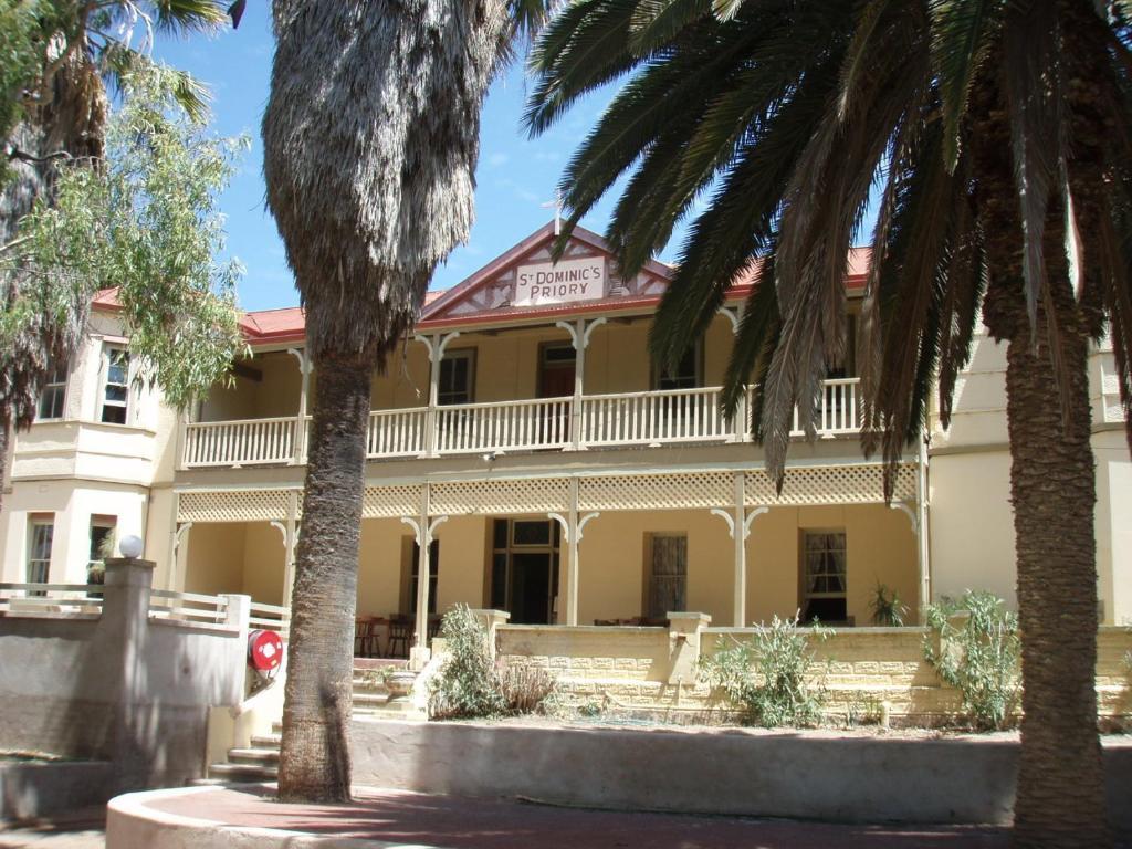 The Priory Hotel Dongara Exterior foto