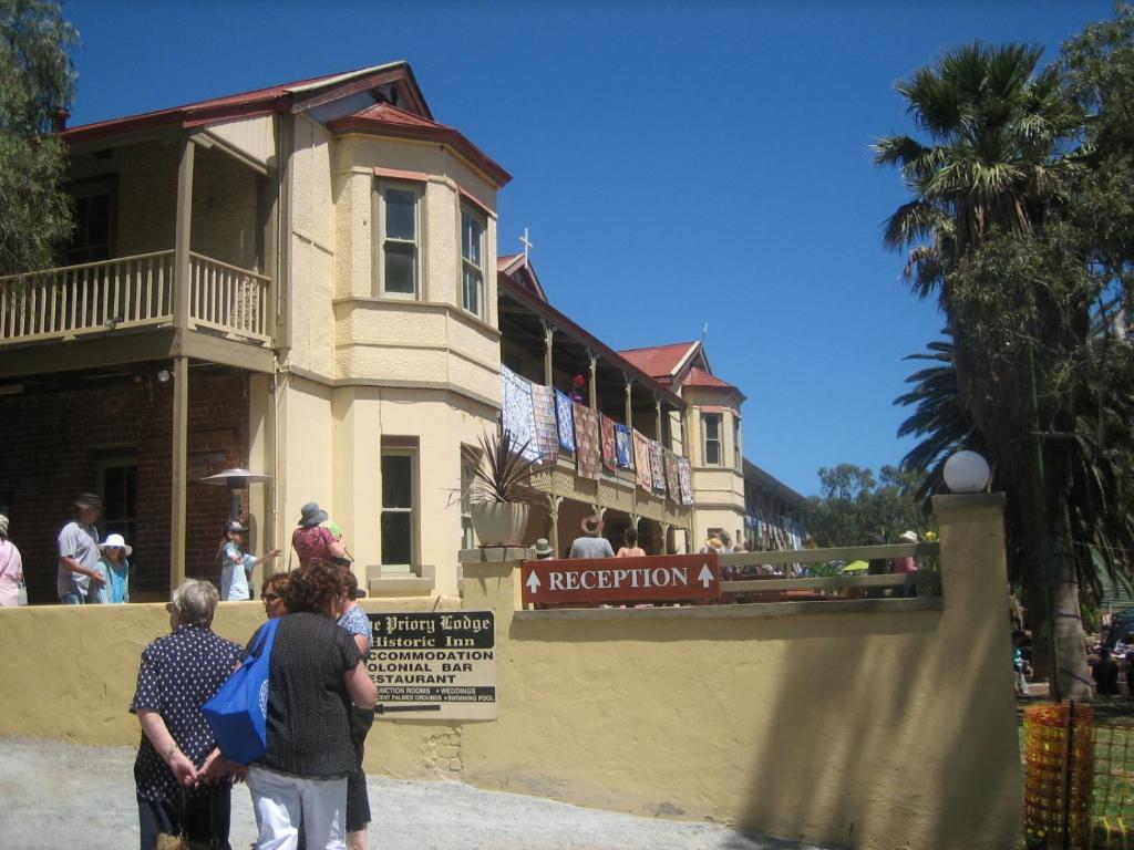 The Priory Hotel Dongara Exterior foto